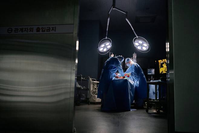 여러 번의 수술 끝에 아이는 생명을 구할 수 있었다. [사진=게티이미지뱅크]