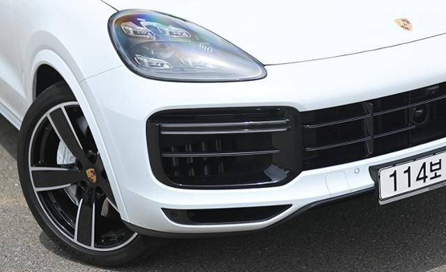 포르쉐 카이엔 터보 쿠페