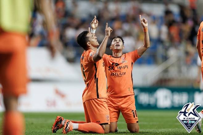 제주유나이티드는 강원FC와 2-2로 승부를 가리지 못했다. 사진=한국프로축구연맹