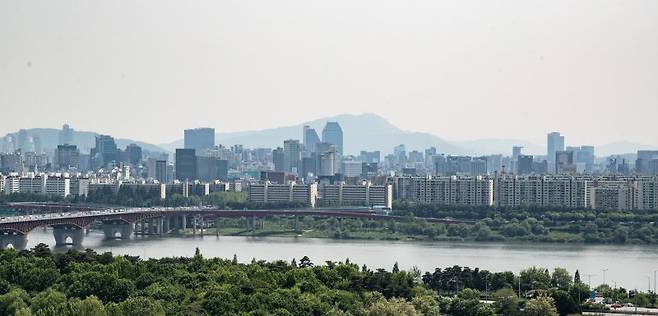 강남구 압구정동 아파트 단지 전경. 시진=뉴스1