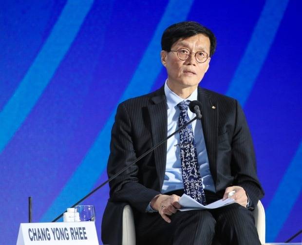 이창용 한국은행 총재가 3일 인천 연수구 송도 컨벤시아에서 열린 제56차 아시아개발은행(ADB) 연차총회 '거버너 세미나(Governors' Seminar)'에 참석하고 있다. 사진=한국은행 제공.