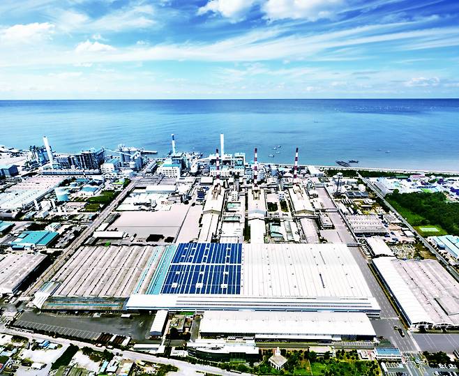 LX인터내셔널이 인수한 한국유리공업의 군산공장 모습. [LX인터내셔널 제공]