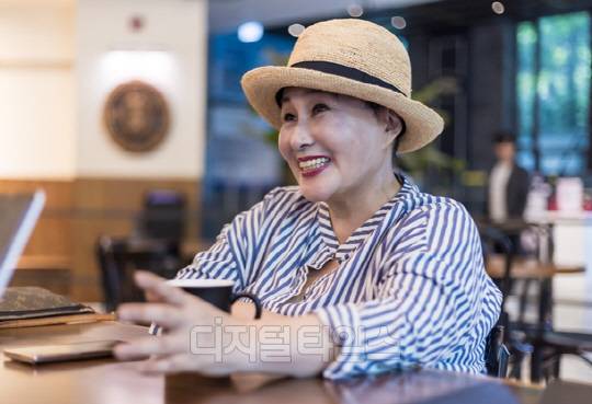 디지털타임스는 4일 전여옥 전 국회의원과 암 투병 이후의 근황 그리고 여러 정치현안들과 관련해 단독 인터뷰를 진행했다. <디지털타임스 박동욱기자 fufus@>