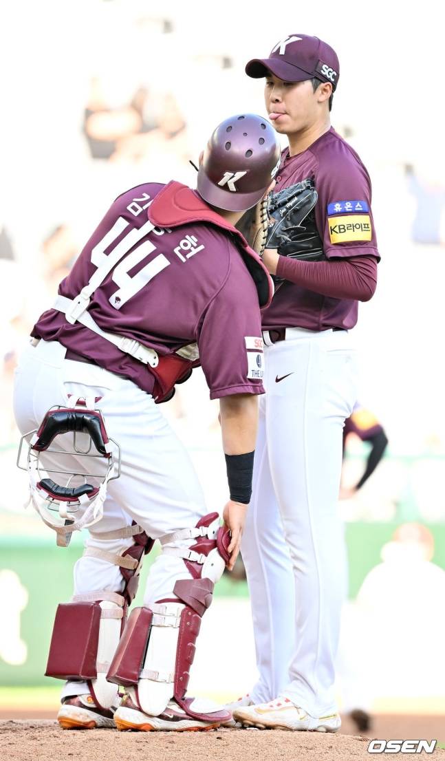 장재영(오른쪽).