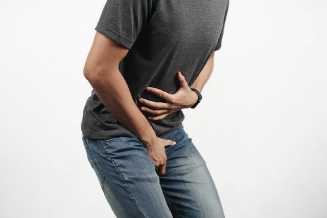 하루 8회 이상 소변을 볼 정도로 소변이 자주 마렵다면 과민성 방광을 의심해야 한다./사진=게티이미지뱅크