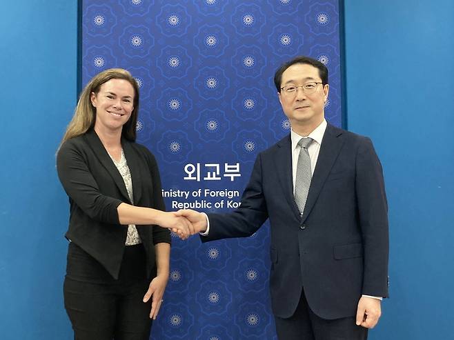 외교부 한반도평화교섭본부장, 블록체인 분석업체 체이널리시스 부사장 면담  [외교부 제공]
