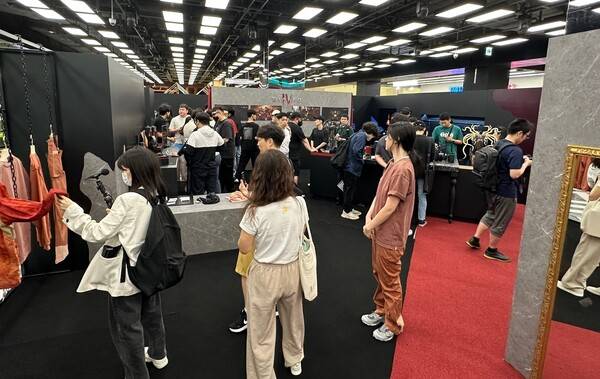 - 팝업스토어 내부 풍경 ①