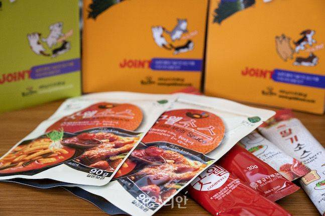 삼채를 활용한 제품 가운데 베트남 등 해외에서 좋은 반응을 얻은 만능소스. ⓒ데일리안 배군득 기자