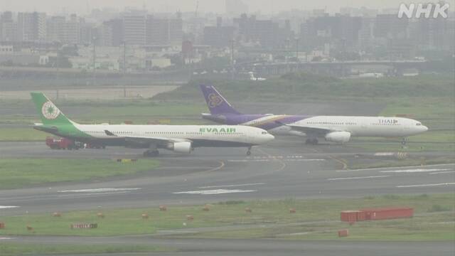 일본 도쿄 하네다공항에서 10일 오전 여객기 2대가 접촉하는 사고가 발생했다. NHK 갈무리