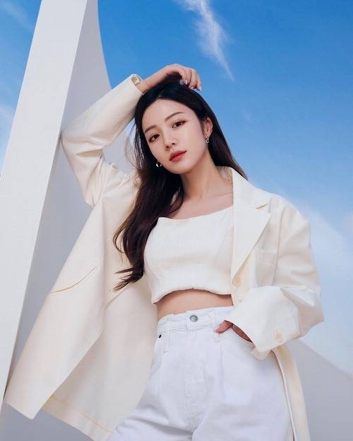 롯데홈쇼핑 가상 인간 ‘루시’