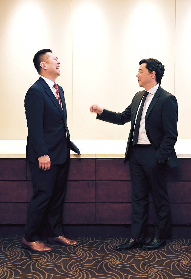 캐나다 로펌 고울링 WLG(Gowling WLG) 토론토 지사 비즈니스 총괄대표 서용희(Frank Sur) 변호사(왼쪽), 지사장 벤자민 나(Benjamin Na) 변호사 [사진=박해묵 기자]