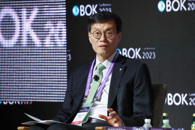 ▲이창용 한국은행 총재가 1일 서울 중구 한국은행에서 열린 2023년 BOK 국제컨퍼런스에서 발언하고 있다. ⓒ연합뉴스