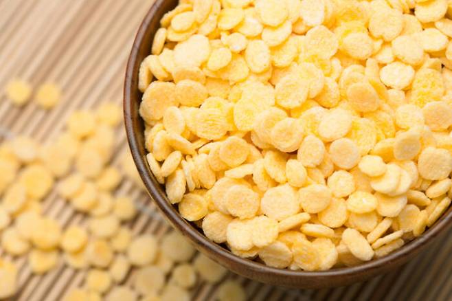 곡물 시리얼 중에는 설탕이 뜻밖에 많이 들어있는 제품들이 있다. [사진=게티이미지뱅크]