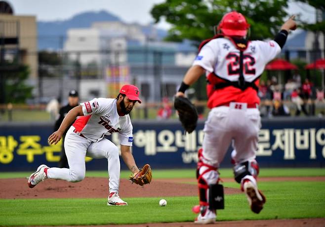 메디나는 앤더슨보다 더욱 기대에 못미치고 있다 (사진 = KIA 타이거즈)