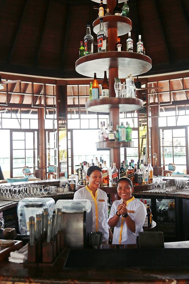 오자르 풀 바. 사진제공|김관수(여행작가)