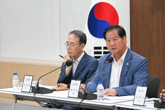 서울ESG포럼 토론회에서 발언 중인 박영한 의원