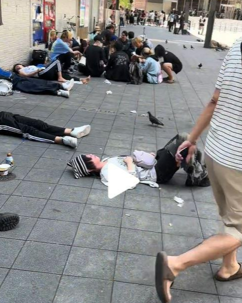 일본의 사회적 문제로 떠오른 '토요코 키즈'. 틱톡 아이디 owlxyz_tokyo 영상 캡처