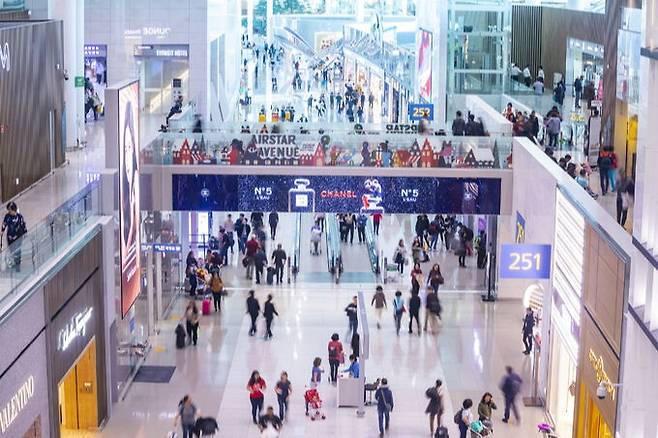 인천공항 터미널 전경