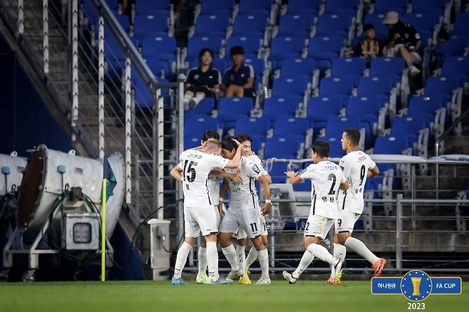 제주 유나이티드가 승부차기 끝에 울산 현대를 꺾었다.(대한축구협회 제공)