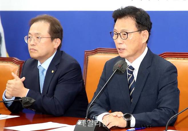 박광온 더불어민주당 원내대표가 29일 오전 국회에서 열린 정책조정회의에서 모두 발언을 하고 있다. ⓒ데일리안 박항구 기자