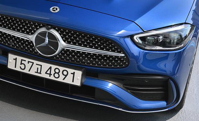 메르세데스-벤츠 C-클래스 AMG 라인