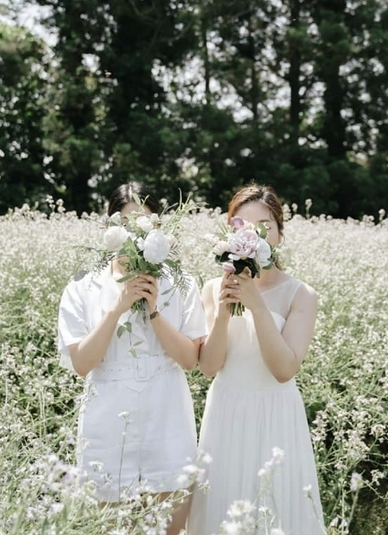 지난 2019년 미국 뉴욕에서 정식부부가 된 김규진 씨와 그의 아내 김세연씨. 김규진씨 인스타그램