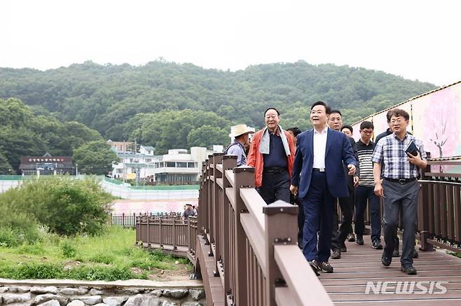 백운호수공원 생태탐방로.