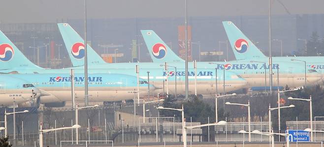 인천국제공항 계류장의 대한항공 여객기들. 2023.3.10/뉴스1 ⓒ News1 권현진 기자