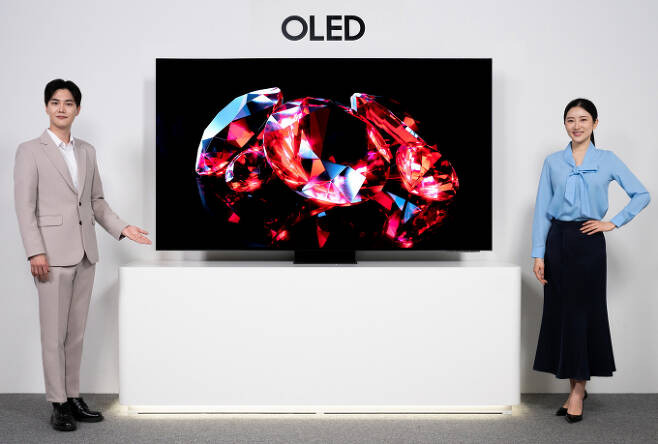 삼성전자가 지난 3월 국내에 선보인 OLED TV. /사진=삼성전자