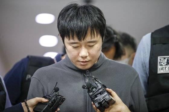 '신당역 살인사건' 피고인 전주환. 뉴스1