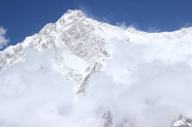 Pakistan has five of the world’s 14 highest mountains, including K2 (8611m), the second highest in the world.