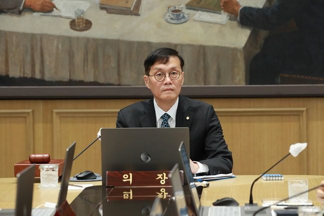 이창용 한국은행 총재가 서울 중구 한국은행에서 열린 금융통화위원회를 주재하고 있다.ⓒ한국은행