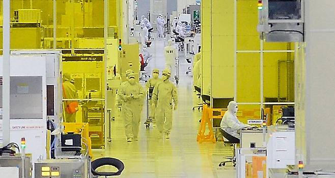 2015년 당시 SK하이닉스 반도체 제조라인 [게티이미지]