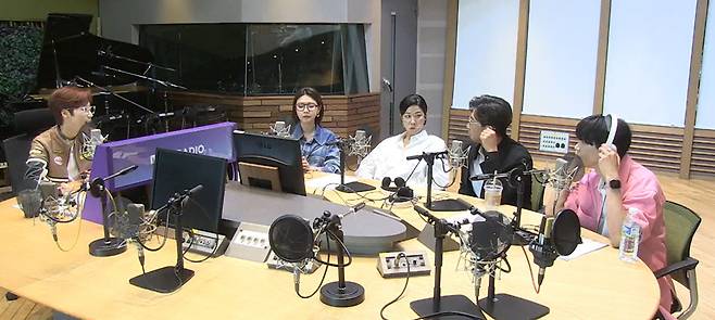 MBC FM4U ‘두시의 데이트 재재입니다’ 방송화면