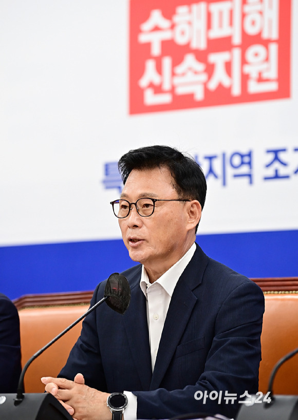 박광온 더불어민주당 원내대표가 18일 오전 서울 여의도 국회에서 열린 원내대책회의에서 발언을 하고 있다. [사진=곽영래 기자]