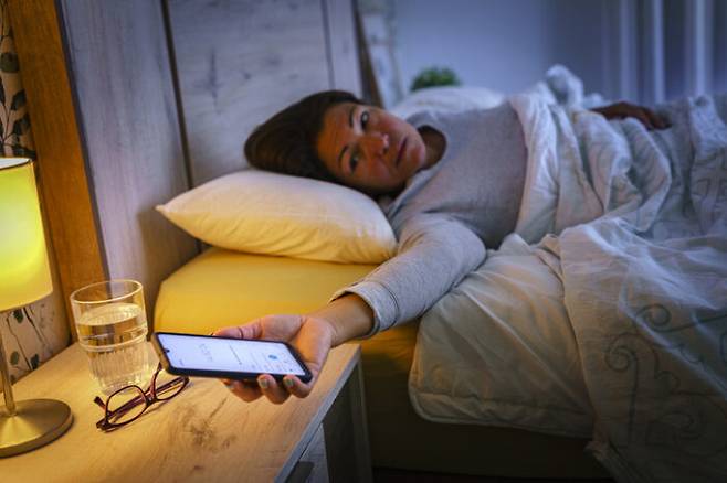 아침에 늦게 일어나는 사람이 일찍 일어나는 사람보다 조기 사망할 위험이 높은 것으로 나타났다. [사진=게티이미지뱅크]