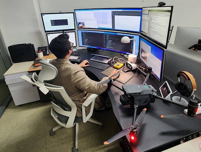 [서울=뉴시스] 인공지능(AI) 활용 모습. (사진=뉴시스 DB). photo@newsis.com *재판매 및 DB 금지 /사진=뉴시스