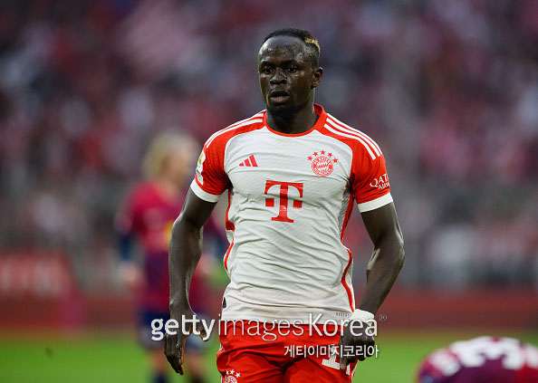 MUNICH, GERMANY - MAY 20: Sadio Mane of Bayern Munich in action during the Bundesliga match between FC Bayern M체nchen and RB Leipzig at Allianz Arena on May 20, 2023 in Munich, Germany. (Photo by Matthias Hangst/Getty Images)