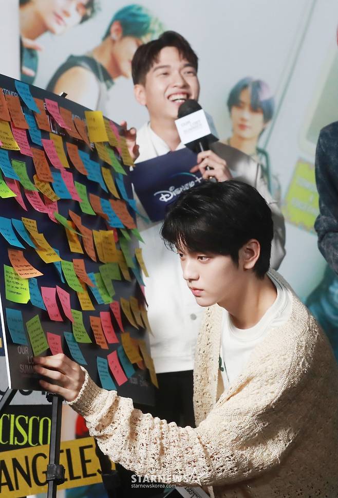 투바투 수빈 '선택은 진지하게'[★포토]