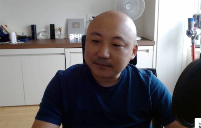 웹툰 작가 주호민