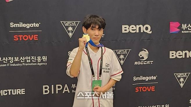 ‘덕드래곤’ 김덕용이 28일 열린 ‘WCG 2023 부산’의 하스스톤 종목 그랜드 파이널에서 우승을 차지했다. 벡스코=김민규 기자 kmg@sportsseoul.com