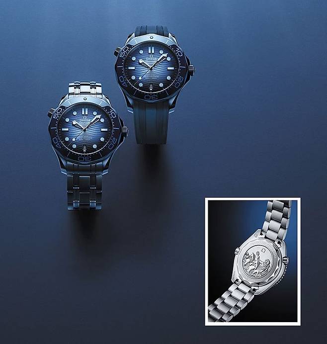 스테인리스 스틸 소재의 42mm 씨마스터 다이버 300M,