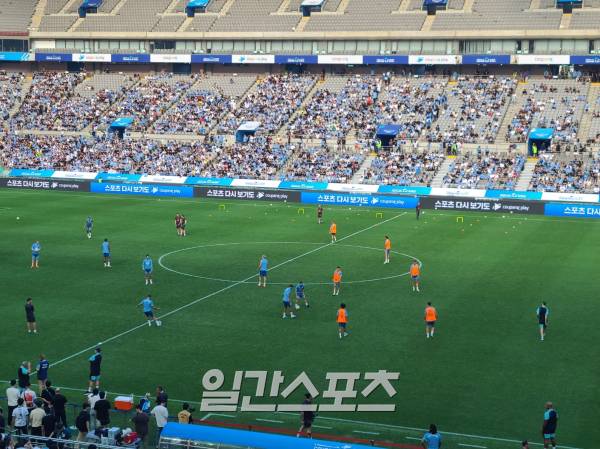 29일 오후 6시 서울월드컵경기장에서 열린 맨체스터 시티의 오픈 트레이닝. 상암=김우중 기자