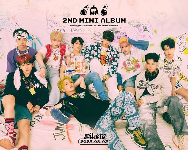 싸이커스의 미니 2집 '하우스 오브 트리키 : 하우 투 플레이'는 2일 저녁 6시 각종 음악 사이트에서 공개된다. KQ엔터테인먼트 제공