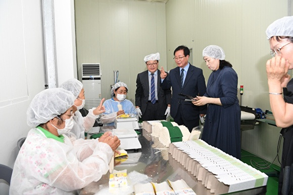 어르신들이 만든 혈당억제 기능성 국수 [사진=완주군]