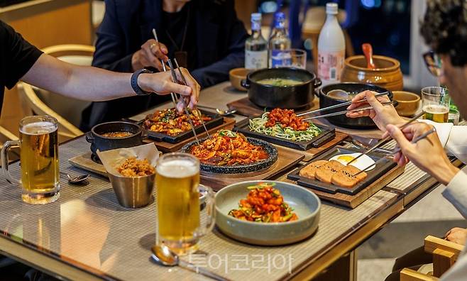 제주 드림타워 복합리조트, 그랜드 하얏트 제주 '포차'