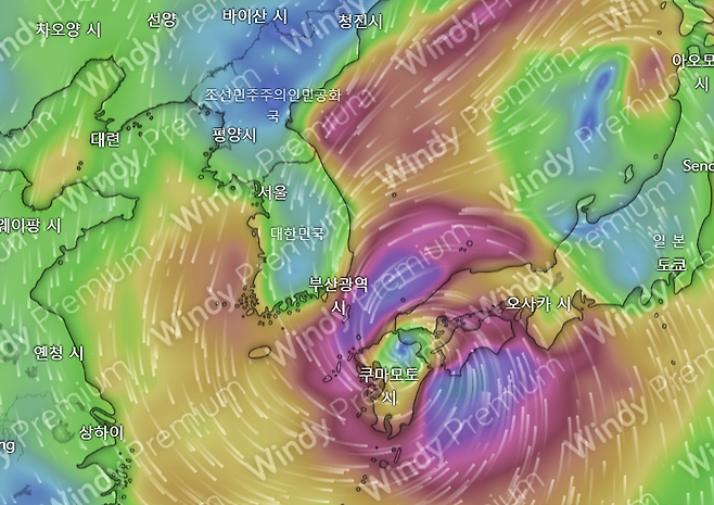 미국기상청 지구예보시스템(GFS)이 예상한 10일 오후 기준 태풍 '카눈'의 위치. / 사진 = 윈디닷컴