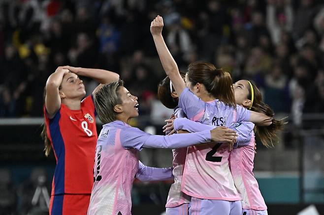 ▲ 일본 여자 축구대표팀이 월드컵 16강전에서 노르웨이를 3-1로 꺾었다. ⓒ연합뉴스/AFP/EPA