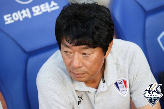 김병수 수원 감독. /사진=한국프로축구연맹