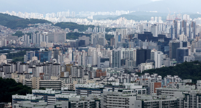 서울 남산에서 바라본 서울 도심 아파트. 서울경제DB